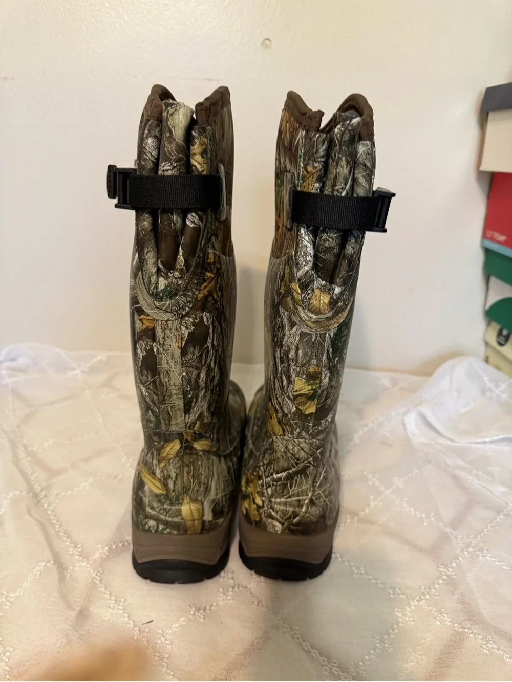 Men Camo Waterproof Pull-On Boots - Green/Brown